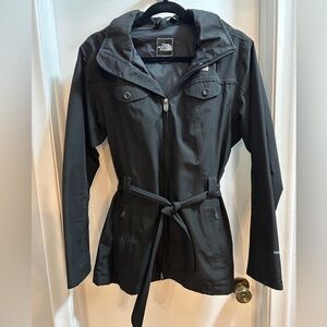 The North Face Women's L Black HyVent Belted Rain Trench Coat Jacket Hooded